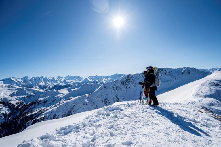 MEDRES 00000101596 Freeride im SalzburgerLand Offpiste Skiing Tiefschneefahren SalzburgerLand Tourismus 768x512
