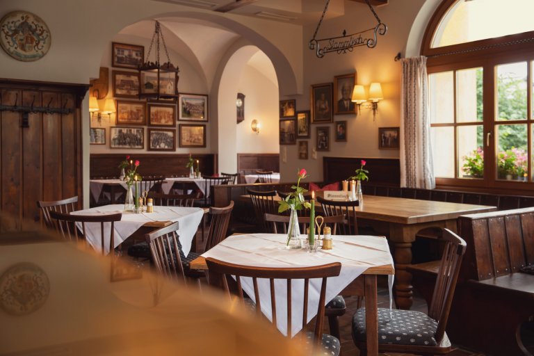 ET 0279a scaled 1 768x512