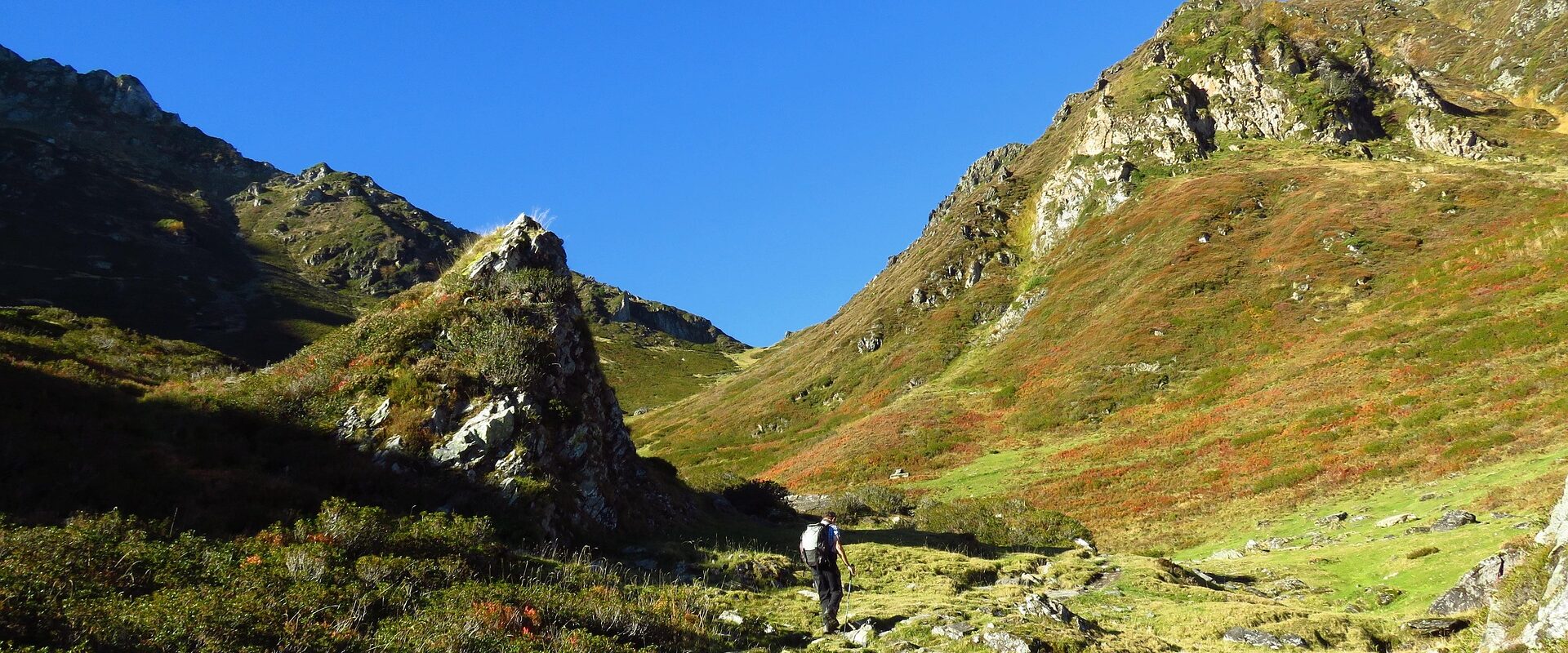 Wandern im Herbst in Oesterreich: 10 Tipps fuer goldene Jahreszeit