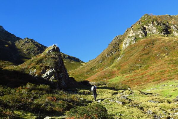 Wandern im Herbst in Oesterreich: 10 Tipps fuer goldene Jahreszeit