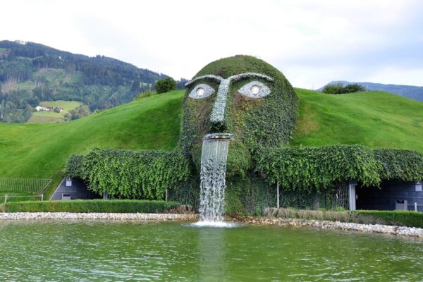 Hall-Wattens