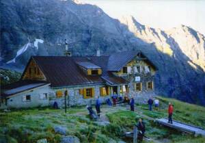 Geraer Hütte, 2324 m Seehöhe, Zillertaler Alpen