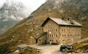 Martin-Busch-Hütte, 2501 m Seehöhe, Ötztaler Alpen