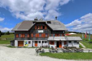 Roseggerhaus, 1588 m Seehöhe