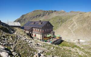 St. Pöltner Hütte, 2481 m Seehöhe, Granatspitzgruppe